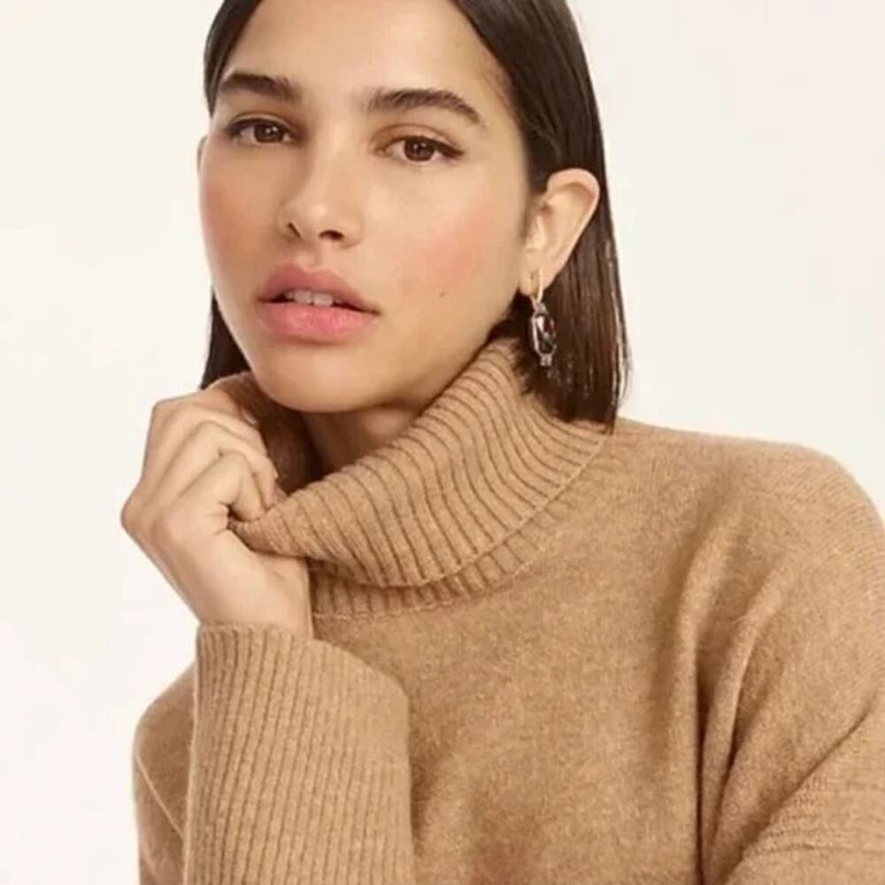 J.Crew Turtleneck Sweater in Supersoft Yarn Merino Wool Camel Size Small
